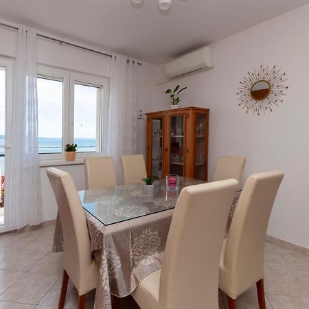 Apartment And Rooms Tatjana Omiš Extérieur photo