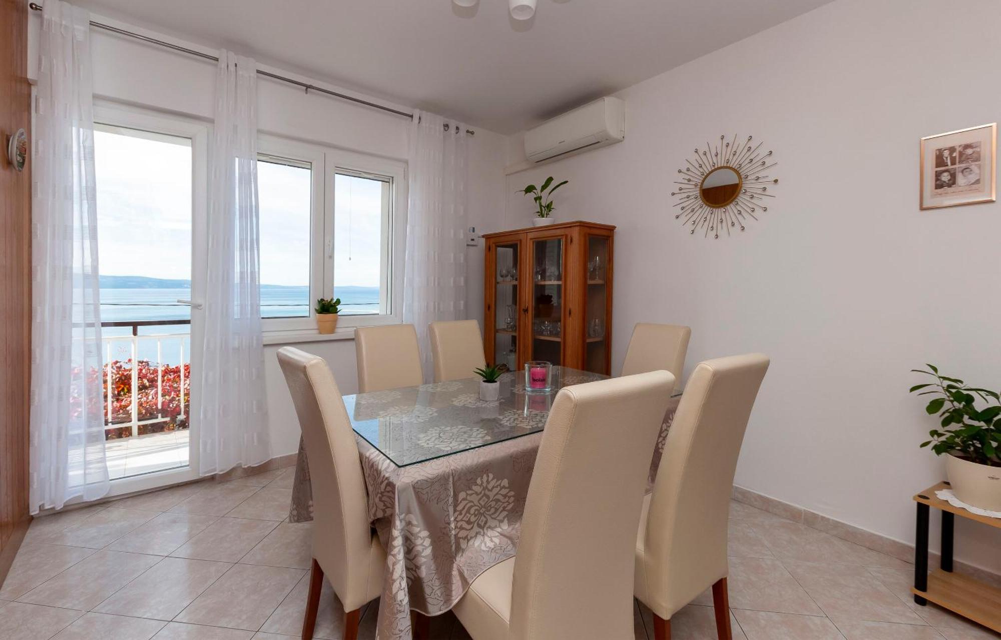 Apartment And Rooms Tatjana Omiš Extérieur photo