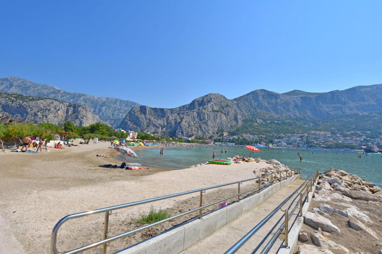 Apartment And Rooms Tatjana Omiš Extérieur photo