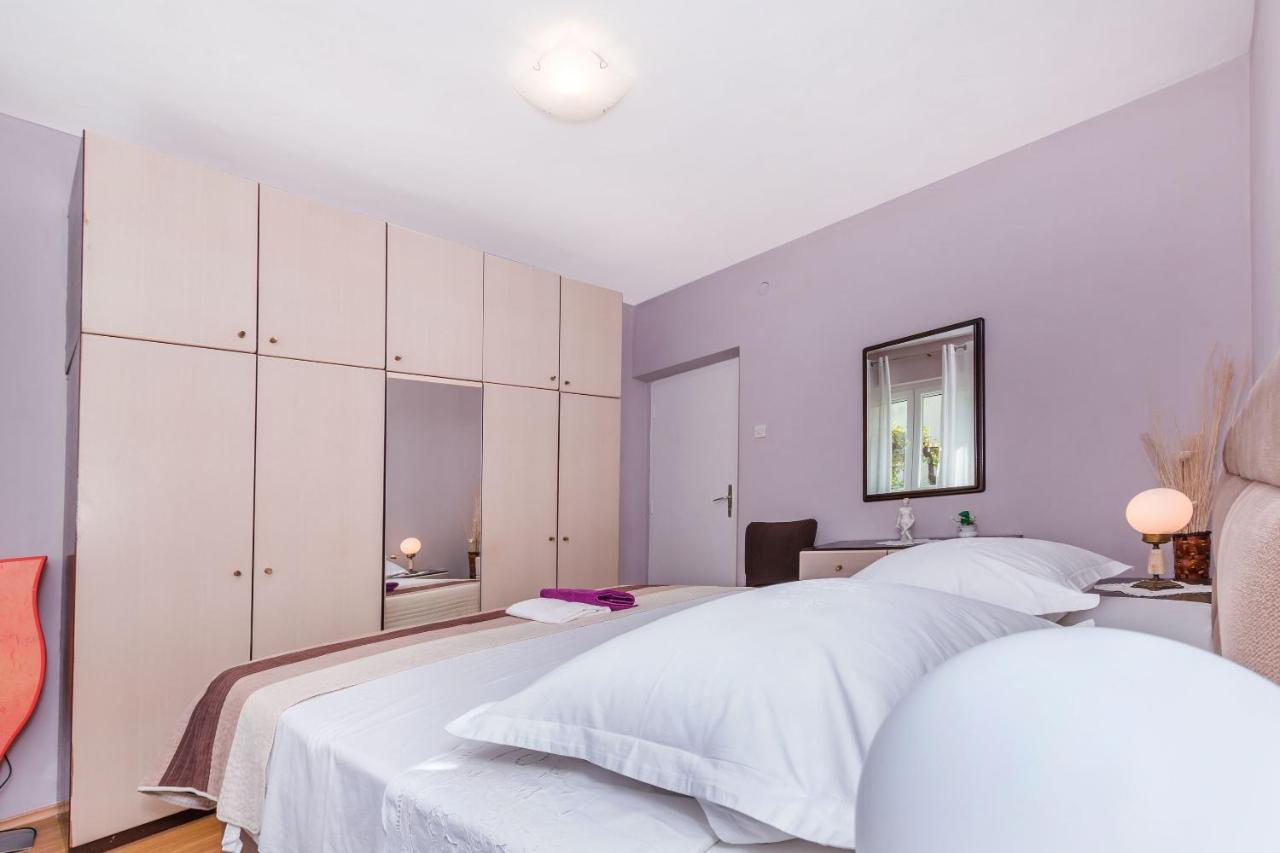 Apartment And Rooms Tatjana Omiš Extérieur photo